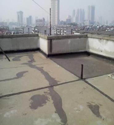 盐城漏水维修 楼顶漏水是什么原因，楼顶漏水维修方法是什么?